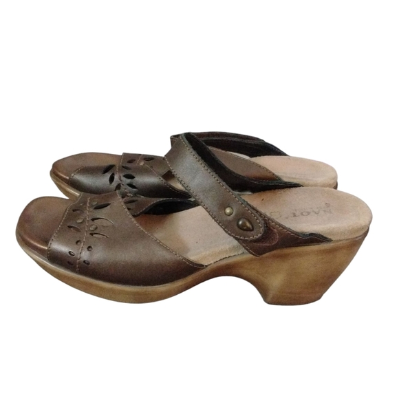 Naot Brown Leather Mule Sandals Srrappy Slip On Sandals Size 8 - Picture 5 of 11